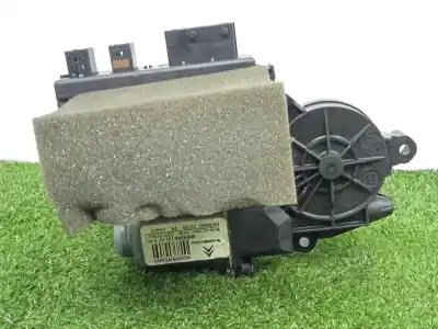 Second-hand car spare part RIGHT FRONT WINDOW MOTOR for CITROEN C4 GRAND PICASSO I (UA_)  OEM IAM references 9682495580 - 400964D  