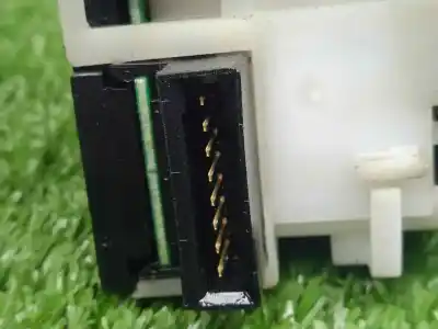 Pezzo di ricambio per auto di seconda mano comando pulito per nissan note (e11e) visia riferimenti oem iam   