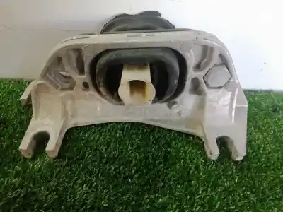 Second-hand car spare part engine support for renault kangoo express 1.5 dci oem iam references 8200277212 - 112202847r  