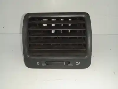 Piesă de schimb auto la mâna a doua GRILÃ DE AIERISIRE pentru VOLKSWAGEN GOLF V BERLINA (1K1)  Referințe OEM IAM 1K0819709 - 1K0819703  