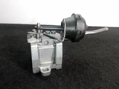 Pezzo di ricambio per auto di seconda mano scatola della farfalla per volkswagen phaeton (3d2/3d8) 4.9 v10 tdi cat (ajs) riferimenti oem iam 1775147a - 077405013 - 7323  
