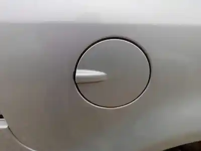 Second-hand car spare part outer fuel cap for land rover freelander (lr2) 2.2 td4 cat oem iam references 