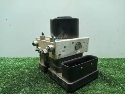 Peça sobressalente para automóvel em segunda mão ABS por FORD FOCUS BERLINA (CAP)  Referências OEM IAM 3M512M110JA - 10020700714 - 10097001243 - 00402662  