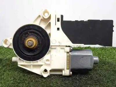 Second-hand car spare part left front window motor for peugeot 407 2.0 16v hdi cat (rhr / dw10bted4) oem iam references 1137328125 - 994422104  