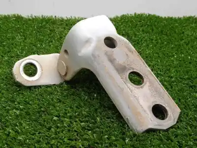 Автозапчастина б/у петля для mitsubishi l 200 2.4 di-d cat посилання на oem iam 5702a162