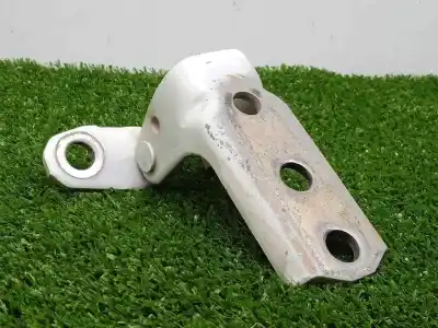 Автозапчастина б/у петля для mitsubishi l 200 2.4 di-d cat посилання на oem iam 5702a162