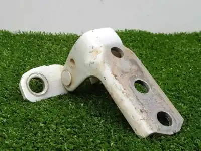 Автозапчастина б/у петля для mitsubishi l 200 2.4 di-d cat посилання на oem iam 5702a161