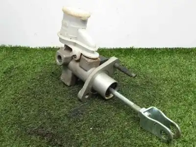 Автозапчастина б/у насос зчеплення для mitsubishi l 200 2.4 di-d cat посилання на oem iam 2345a053