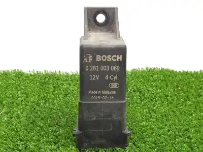 Pièce détachée automobile d'occasion RELAIS DE PRÉCHAUFFAGE pour MITSUBISHI L 200  Références OEM IAM 0281003069  