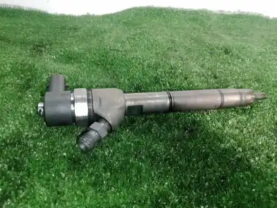 İkinci el araba yedek parçası ENJEKTÖR için HYUNDAI ACCENT III (MC)  OEM IAM referansları 0445110256 - 338002A400  
