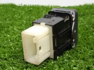 Автозапчастина б/у вимикач для mitsubishi l 200 2.4 di-d cat посилання на oem iam 8606a023  