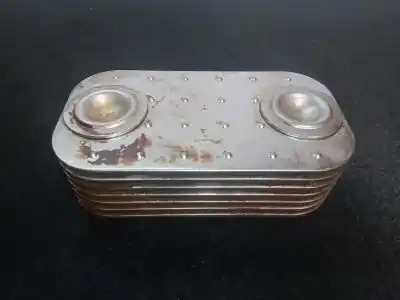 Pezzo di ricambio per auto di seconda mano radiatore olio motore per man m 2000 l/m 2000 m 14.xxx e2 6.9 diesel riferimenti oem iam 51056010138