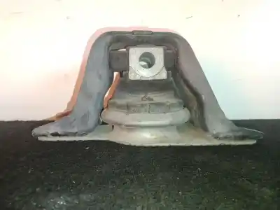 Second-hand car spare part RIGHT ENGINE SUPPORT for RENAULT CLIO III  OEM IAM references 8200281186 - 8200131305  