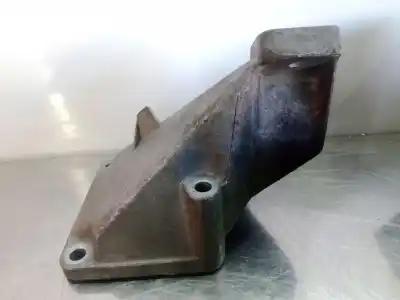 Second-hand car spare part engine support for audi a6 berlina (4b2) 2.5 tdi oem iam references 4b0199307c  