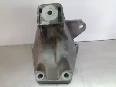 Second-hand car spare part engine support for audi a6 berlina (4b2) 2.5 tdi oem iam references 4b0139308  