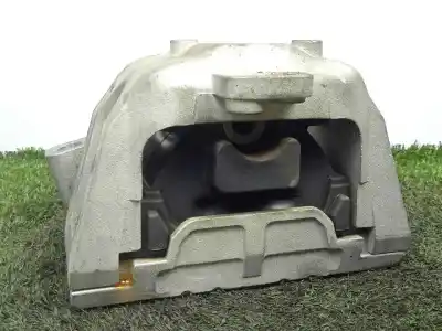 Автозапчасти б/у правая опора двигателя за audi a3 (8l) 1.9 tdi ссылки oem iam 1j0199262be  