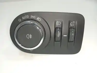 Second-hand car spare part switch for opel corsa e gsi oem iam references 13470444 - a178301 - 8179n
