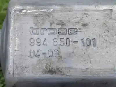 Автозапчастина б/у двигатель заднього правого скла для peugeot 407 2.0 16v hdi cat (rhr / dw10bted4) посилання на oem iam 999066101 - 0130822200 - 994650101  