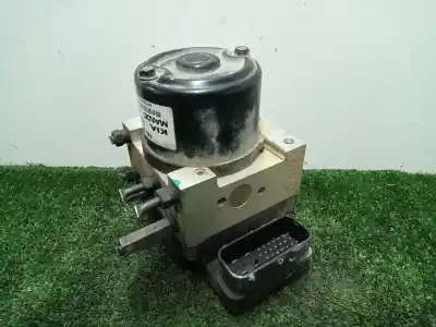 Peça sobressalente para automóvel em segunda mão ABS por KIA CARNIVAL II (GQ)  Referências OEM IAM   