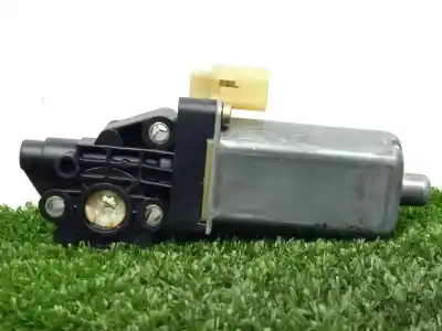 Tweedehands auto-onderdeel linker ruit motor achter voor bmw serie 7 (e65/e66) 3.0 turbodiesel cat oem iam-referenties b393000933