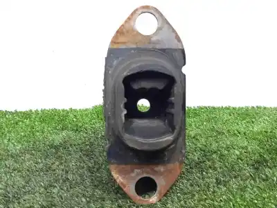 Second-hand car spare part gearbox support for renault kangoo 1.5 blue dci diesel fap oem iam references 112202847r - 112205217r  