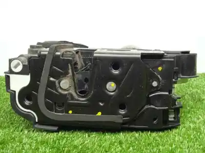 Автозапчастина б/у замок дверей заднього лівого для skoda fabia combi 1.4 tdi dpf посилання на oem iam 6v0839015a  