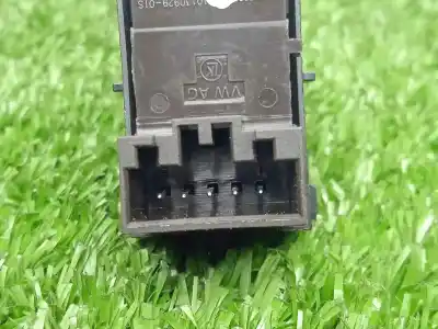 Second-hand car spare part right front power window switch for skoda fabia combi 1.4 tdi dpf oem iam references 5ja959855a  