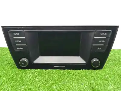 Second-hand car spare part multifunction display for skoda fabia combi 1.4 tdi dpf oem iam references 6v0035871b