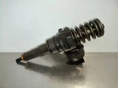 Piesă de schimb auto la mâna a doua injector pentru volkswagen passat berlina (3c2) 2.0 tdi referințe oem iam 038130073bk - 0414720306  