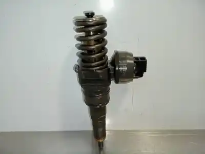 Piesă de schimb auto la mâna a doua injector pentru volkswagen passat berlina (3c2) 2.0 tdi referințe oem iam 038130073bk - 0414720306  