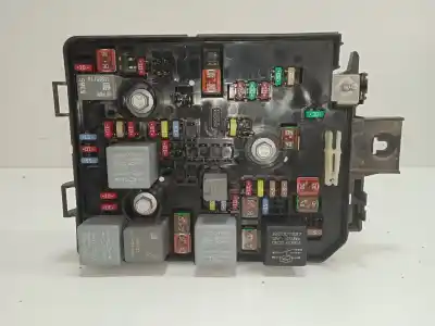 Second-hand car spare part fuse box unit for opel corsa e gsi oem iam references 39117556  