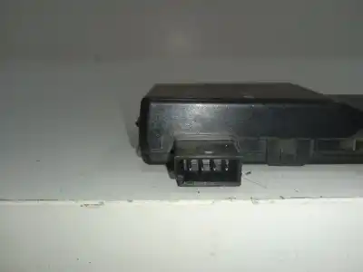 Second-hand car spare part electronic module for opel corsa e gsi oem iam references 13523279 - f00hj02017 - 8210211000000x  