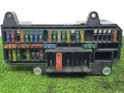 Peça sobressalente para automóvel em segunda mão caixa de fusíveis e relés por bmw serie 7 (e65/e66) 3.0 turbodiesel cat referências oem iam 61136900583 - 10688710