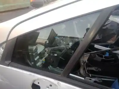 Pièce détachée automobile d'occasion vitre triangulaire custode avant gauche pour peugeot 308 i (4a_, 4c_) 1.6 hdi références oem iam   