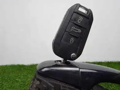 Автозапчастина б/у ліва передня зовнішня ручка для citroen c-elysée 1.2 12v vti посилання на oem iam 9807652980  