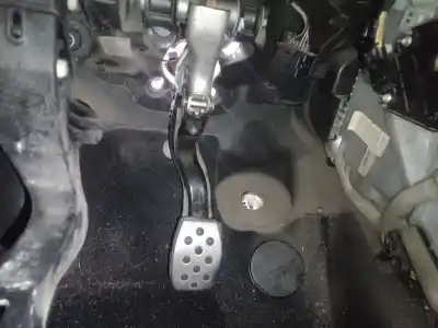 Second-hand car spare part brake pedal for opel corsa e gsi oem iam references 