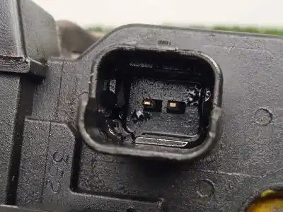 Автозапчастина б/у генератор для renault kangoo (f/kc0) 1.4 посилання на oem iam 0124325031 - 7700434899 polea.fija - 6.canales 87ah - bosch Автозапчастина б/у генератор для renault kangoo (f/kc0) 1.4 посилання на oem iam 0124325031 - 7700434899 polea.fija - 6.canales 87ah - bosch