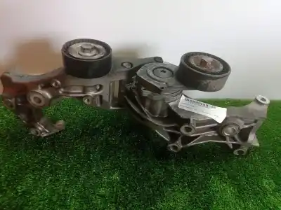 Pezzo di ricambio per auto di seconda mano supporto alternatore per opel astra j (p10) 1.7 cdti (68) riferimenti oem iam 98090590 - 98090591