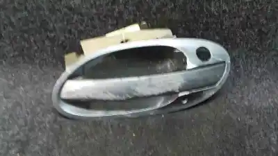 Peça sobressalente para automóvel em segunda mão puxador exterior dianteiro esquerdo por bmw serie 7 (e65/e66) 3.0 turbodiesel cat referências oem iam 7042513