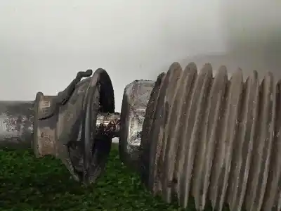 Автозапчасти б/у рулевая рейка за audi a4 avant (b5) 2.8 ссылки oem iam 8d1422105a  