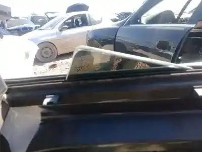 Peça sobressalente para automóvel em segunda mão vidro traseiro direito por bmw serie 3 berlina (e90) 2.0 16v diesel referências oem iam 