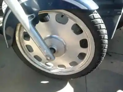 Second-hand car spare part tire for daelim daystar daystar 125 oem iam references   