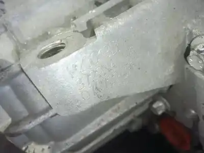 Second-hand car spare part gearbox for opel corsa d (s07) 1.3 cdti (l08 l68) oem iam references m20f6  6.velocidades
