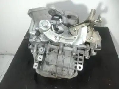 Second-hand car spare part gearbox for opel corsa d (s07) 1.3 cdti (l08 l68) oem iam references m20f6  6.velocidades