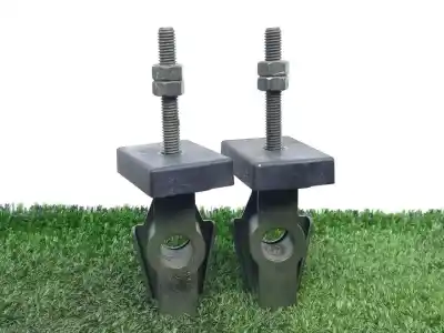 Pezzo di ricambio per auto di seconda mano forcellone per keeway rkv 125 c.c riferimenti oem iam   