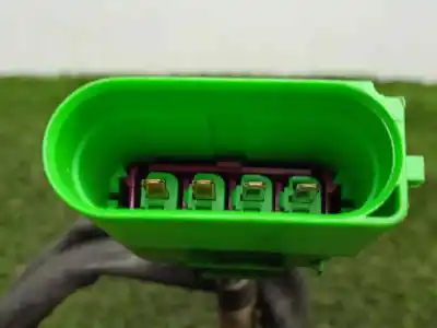 Second-hand car spare part lambda probe for audi a4 berlina (8e) 2.4 v6 30v cat (bdv) oem iam references 060906265 - 0258006363  4.cables