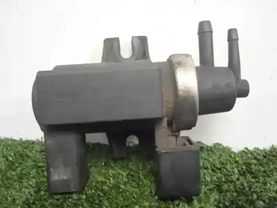 Peça sobressalente para automóvel em segunda mão válvula de vácuo por audi a6 berlina (4b2) 1.9 tdi referências oem iam 8e0906628a - 72290330
