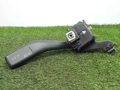 Second-hand car spare part headlights switch for seat leon (1p1) 1.9 tdi oem iam references 1k0953513