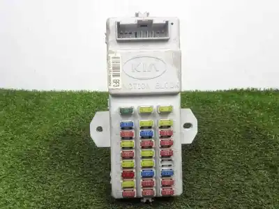 Second-hand car spare part fuse box unit for kia sorento (bl) (2002->) 2.5 crdi oem iam references 911713e920