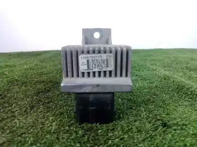 Автозапчастина б/у коробка передігрів для renault master iii furgoneta (fv) 2.3 dci 130 fwd (fv0m fv0y) посилання на oem iam 110678071r